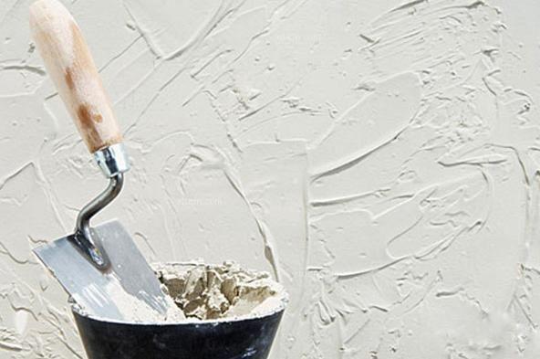 新房裝修膩?zhàn)尤绾喂蔚糜挚煊趾?？刮膩?zhàn)拥牟襟E和訣竅學(xué)一學(xué)！