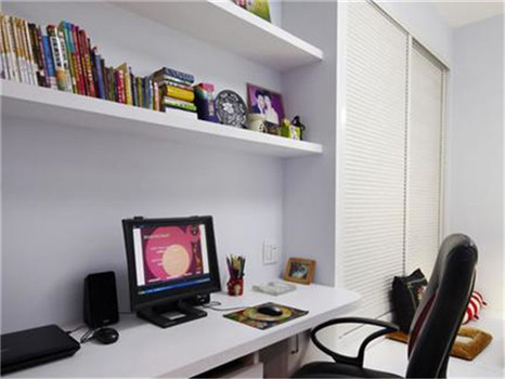 您家有小小的書房嗎？是怎么樣的呢？