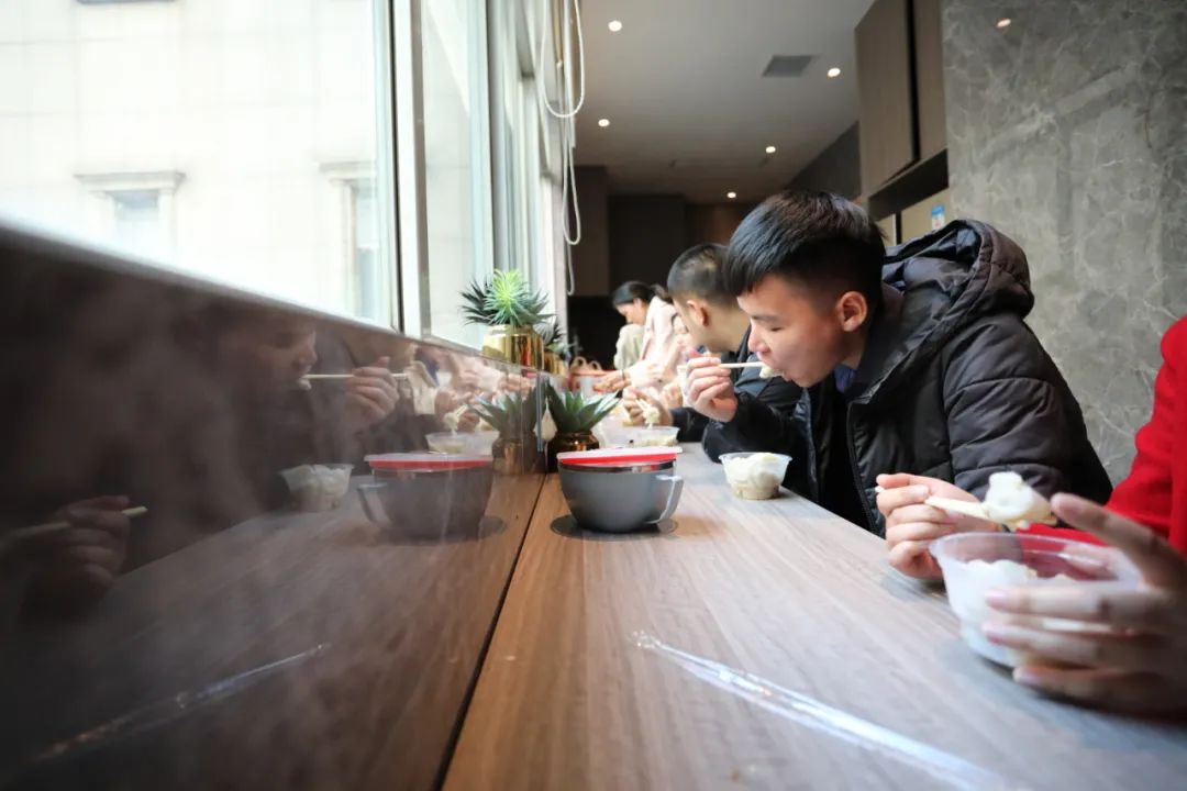 冬至丨溫暖如約而至，平安順遂！